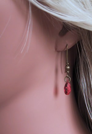 B0117-oreille-fuchsia-A1.jpg