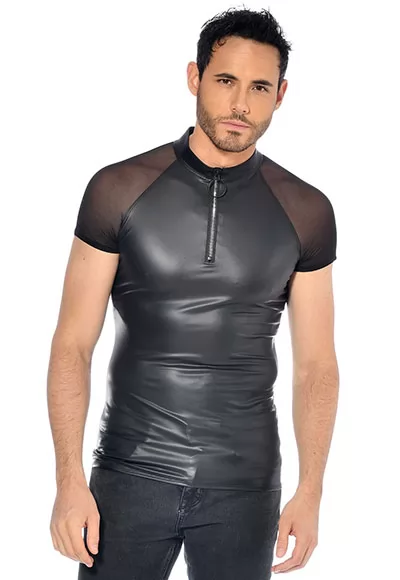 Khal tight wetllook tee shirt in black color.  Manufactured in French workshops, signed by renowned fashion designer Patrice Catanzaro, available in size S to 4XL. Composition : 92% Polyester, 8% Elastane.  Brand Patrice Catanzaro, Collection Homme 5, Reference PC303309H5.2 1 piece.  Patrice Catanzaro, the brand of sexy outfits of very good quality,...