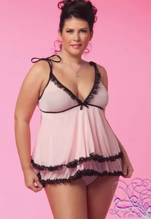 2 Layer ruffle mesh babydoll with lycra binding shoulder straps. Features bow and lace trim detail and matching G string. 2 pieces