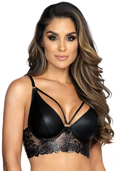 This bralette mixes fine and supple synthetic leather with floral embroidery on tulle, which gives it a sexy but elegant character at the same time. At the back of the bra, horizontal straps create an original design that attracts attention, as does the shiny lace on the front.  Ideal for being attractive, this bra has a double hook closure in the back,...