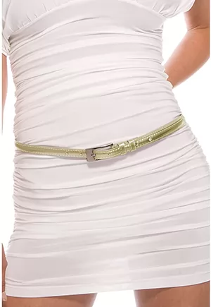 Slim and chic, this shimmering gold belt will add a touch of glamour to your look and give your hips a chic and alluring shape. Draw eyes to your best feature and flatter that booty with this skinny belt! Skinny Belt