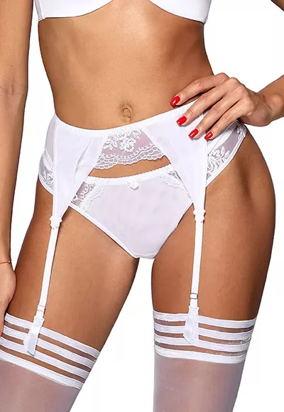 A romantic white garter belt is an indispensable addition to the bride or a classic white lingerie set in your wardrobe! Delicate and tempting at the same time, the white garter belt will wrap your waist and hips with the beauty of natural fabric.  The side parts of the garter belt are decorated with a layer of feminine tulle, it has adjustable overhangs...