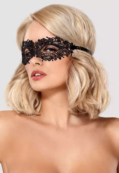 Elegant black lace mask