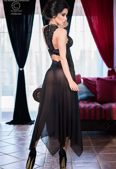 Longue robe lingerie dentelle noire