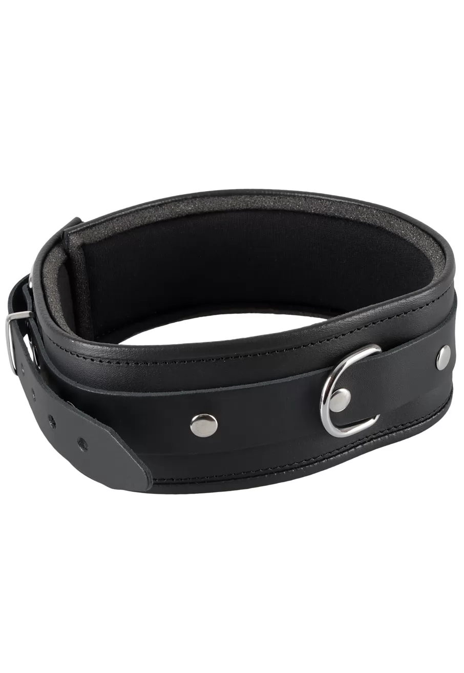 Collier large en cuir avec anneau